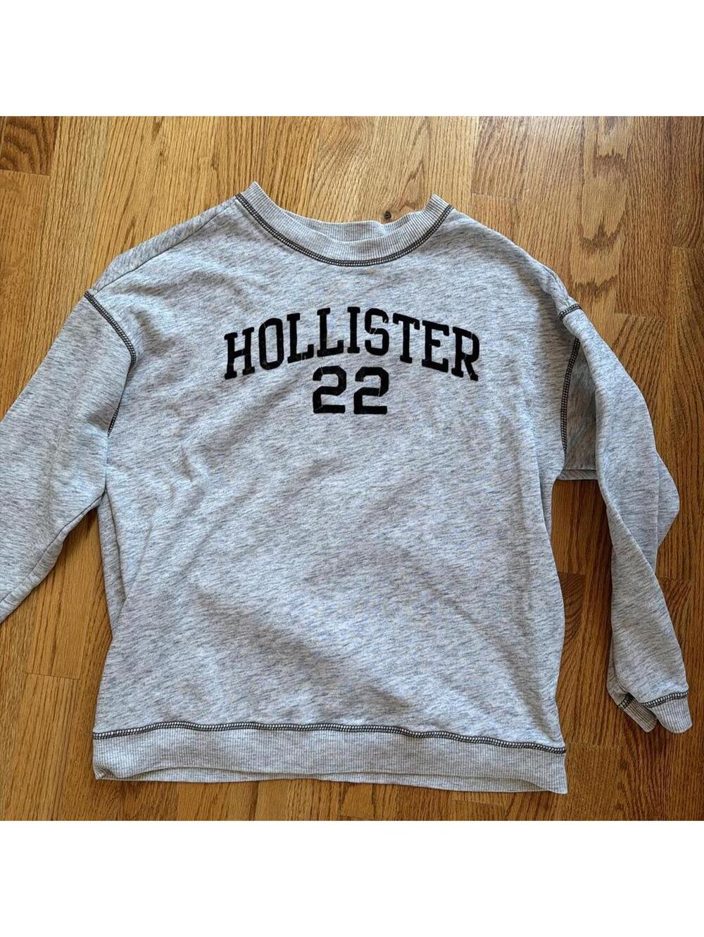 Hollister Co. Grey Sweatshirt